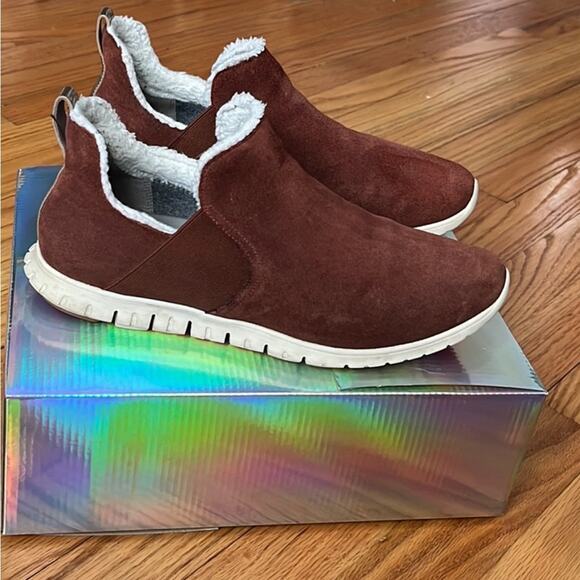 Cole Haan Slip On Suede Boots Color Woodbury Size 10B - Picture 1 of 11